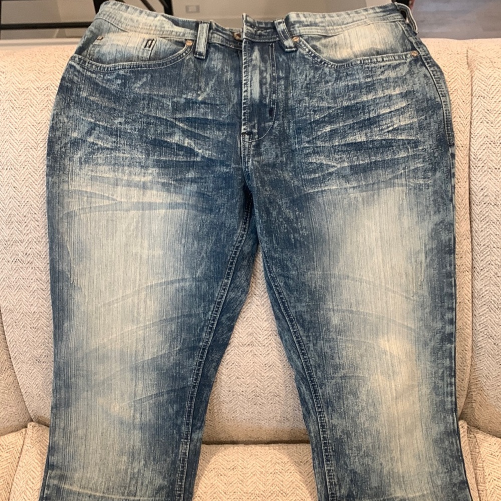 Mens Buffalo brand Style Jeans. Excellent new condition as they were never warn.